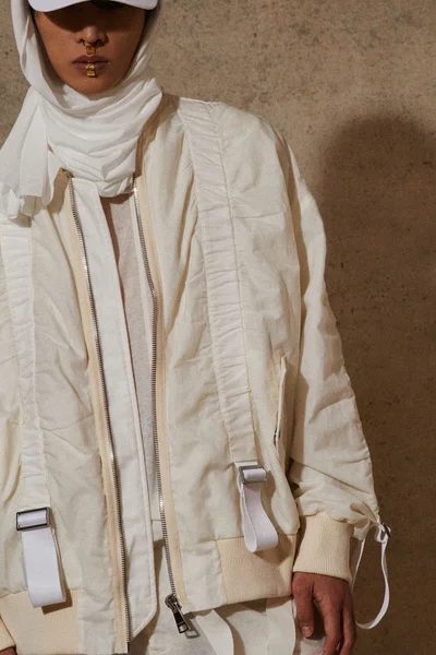 Look 50